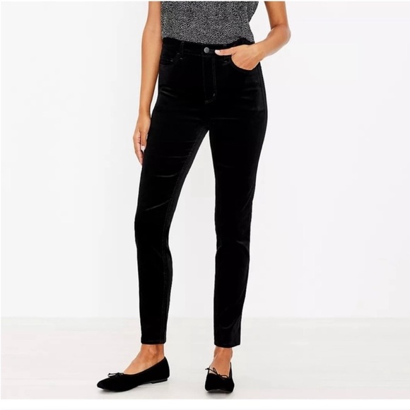 Loft Velvet Pants 5 Pocket Style in Black Size 26 EUC - Picture 1 of 7